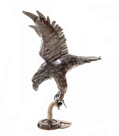 METAL SMALL LANDING EAGLE ON STAND