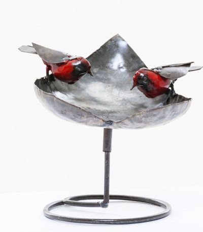 METAL TABLE HEART BOWL